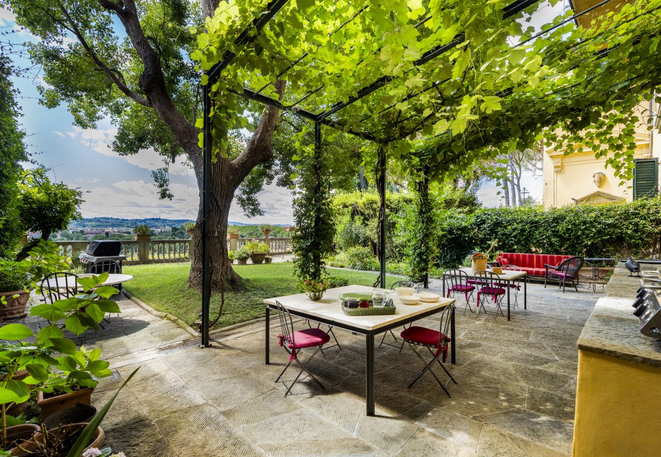 Villa a Firenze - Villa delle Grazie